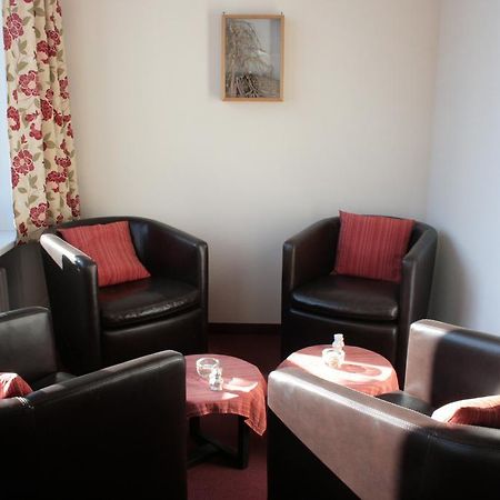 Hotel Alpina Davos Bagian luar foto