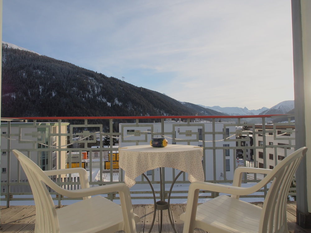 Hotel Alpina Davos Bagian luar foto